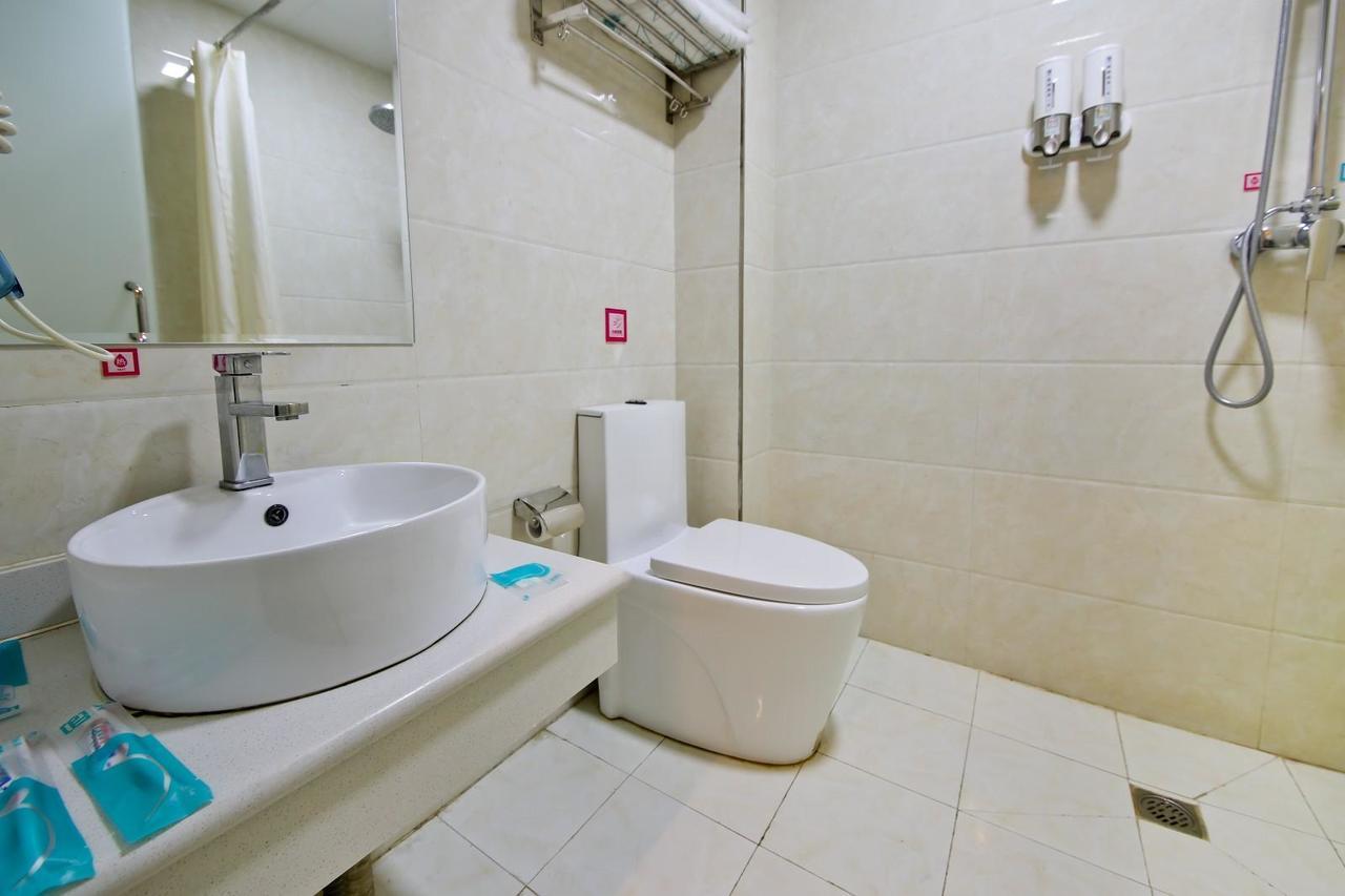 Pai Hotel Yangling Park Road Exterior photo